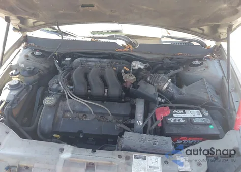 2002 Ford Taurus Se z USA, uszkodzony, nr VIN 1FAHP58S62A172022